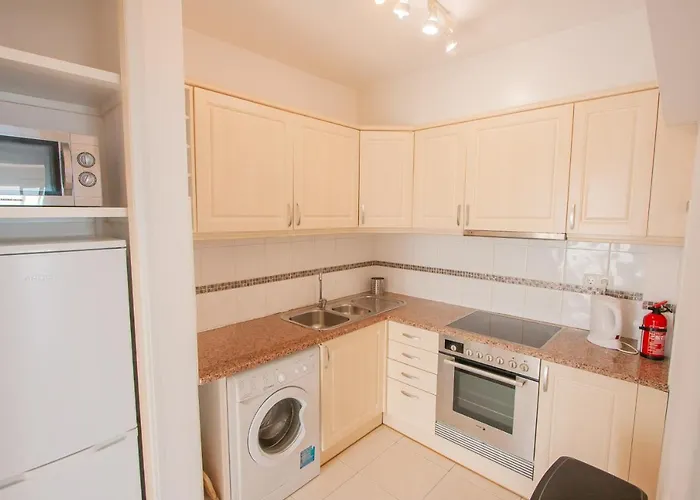 Luztur Apartment *